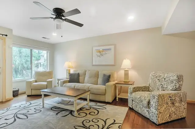 Living room at Courtside Villas 81